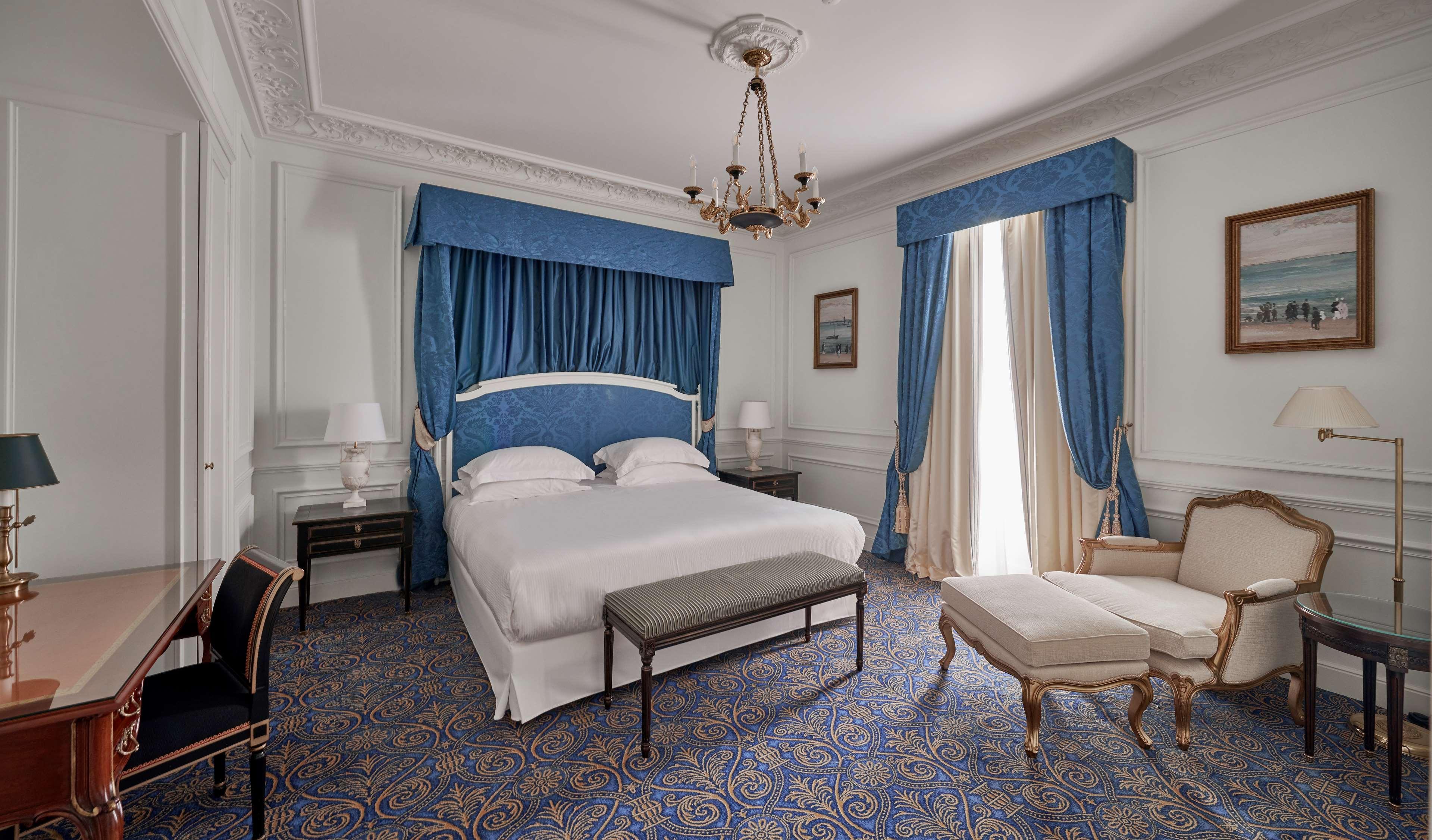 Hotel Du Palais Biarritz, In The Unbound Collection By Hyatt Bagian luar foto