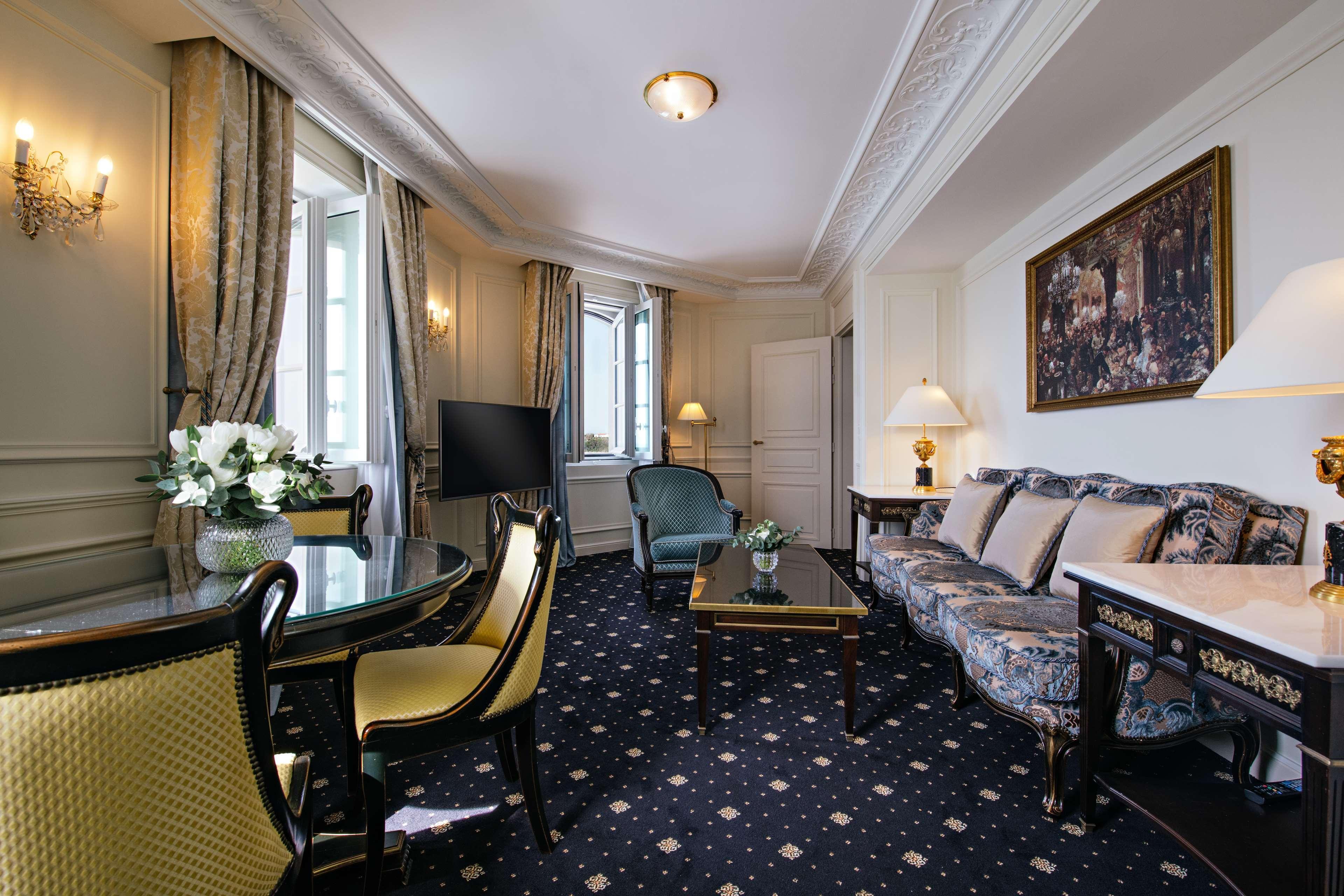 Hotel Du Palais Biarritz, In The Unbound Collection By Hyatt Bagian luar foto