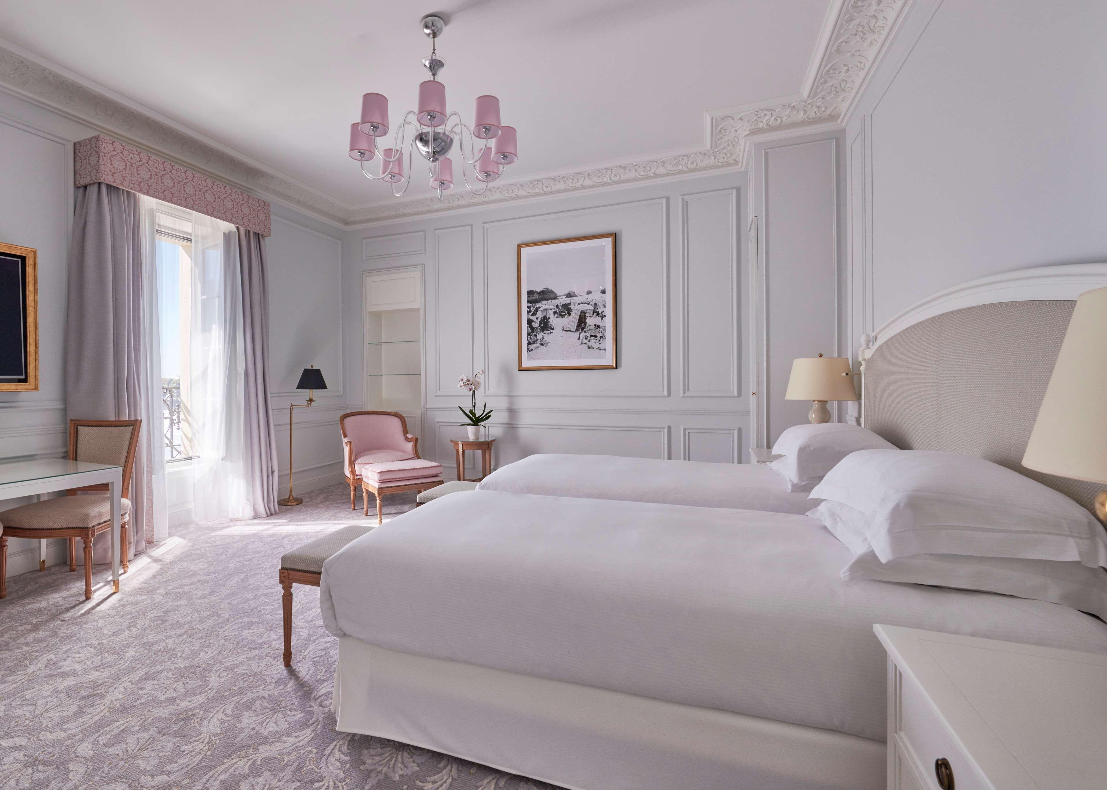 Hotel Du Palais Biarritz, In The Unbound Collection By Hyatt Bagian luar foto