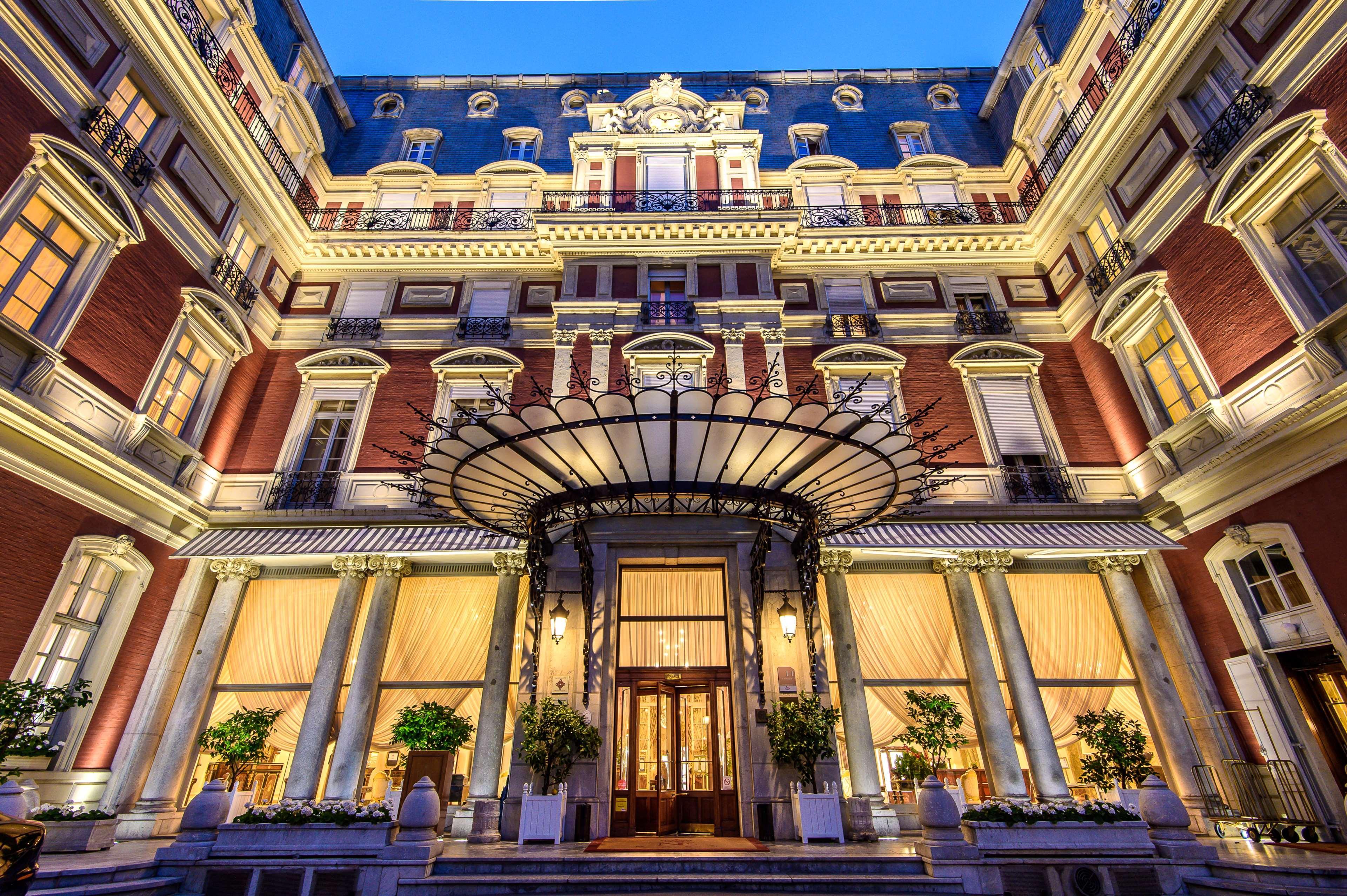Hotel Du Palais Biarritz, In The Unbound Collection By Hyatt Bagian luar foto