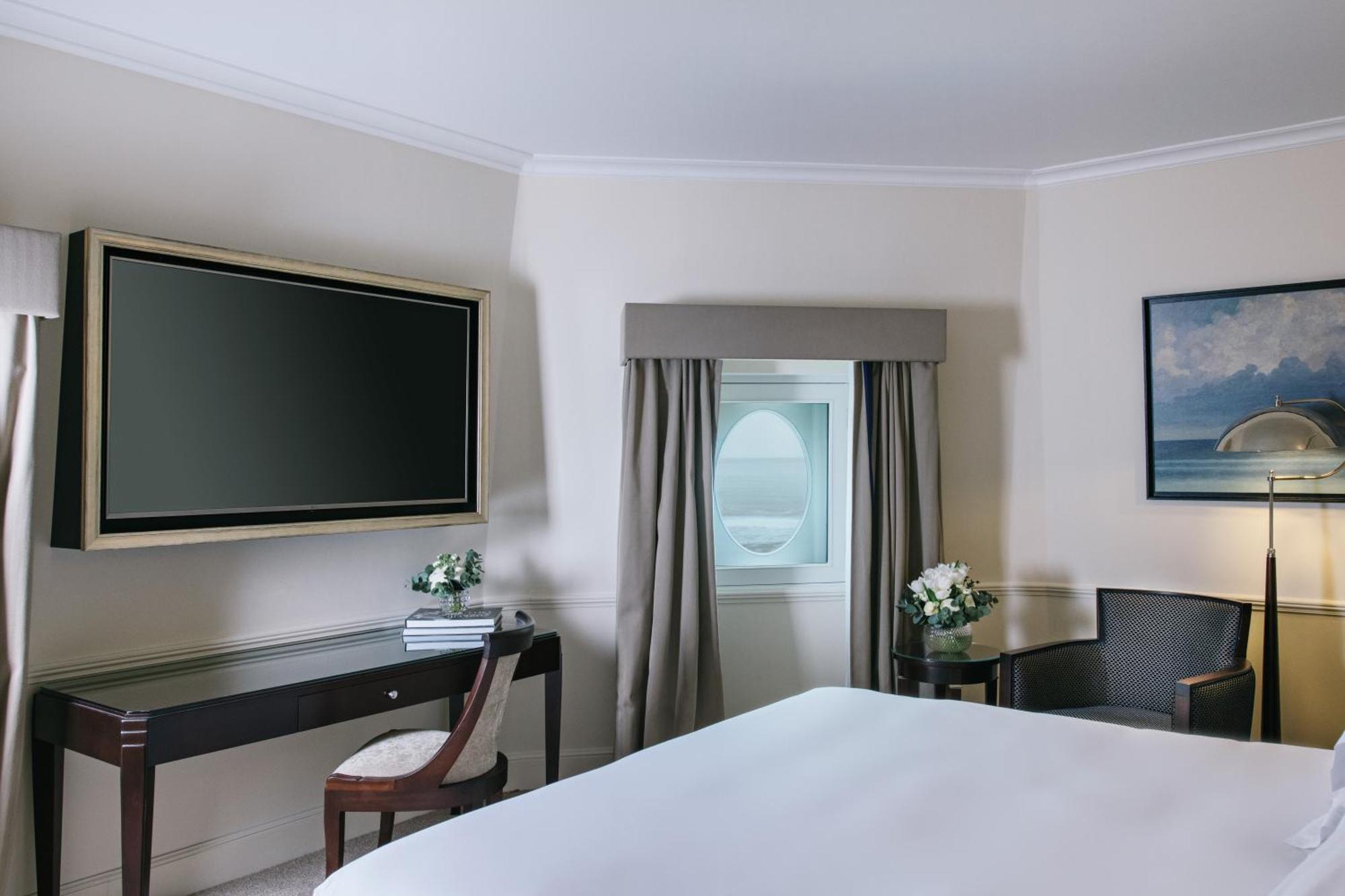 Hotel Du Palais Biarritz, In The Unbound Collection By Hyatt Bagian luar foto